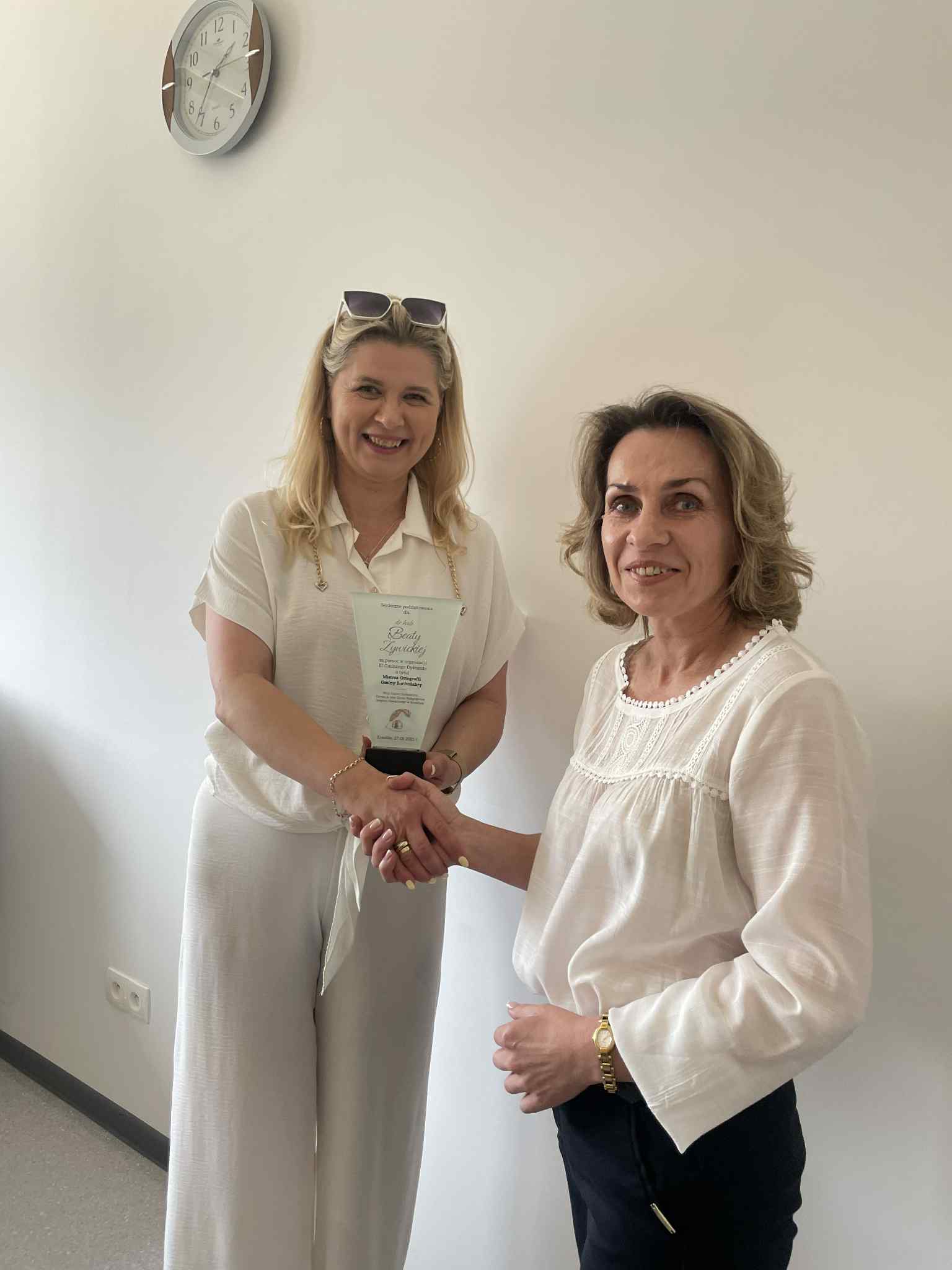 Na zdjęciu dr hab. Beata Żywicka, prof. uczelni, mgr Monika Głuchowska 