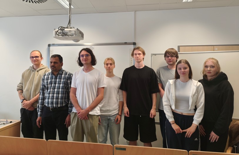 Gość dr. Boopathi P wraz ze studentami UwS
